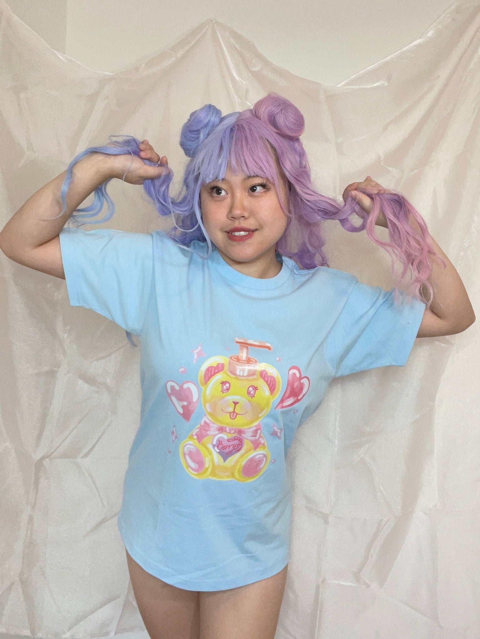 Shampoo Bear, Kawaii Design T shirt. Unisex T shirt. Cotton Shirt. - strawberryinmint