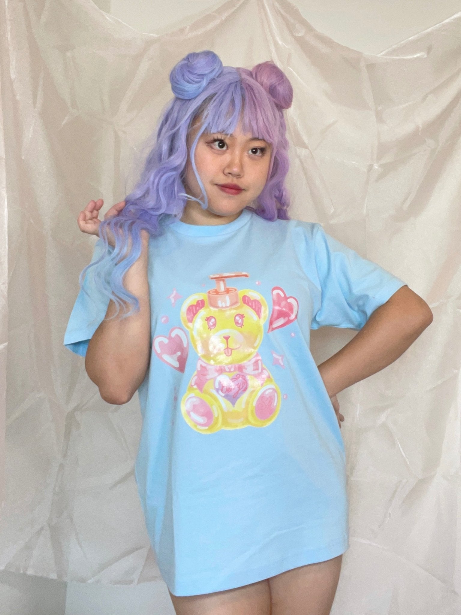 Shampoo Bear, Kawaii Design T shirt. Unisex T shirt. Cotton Shirt. - strawberryinmint