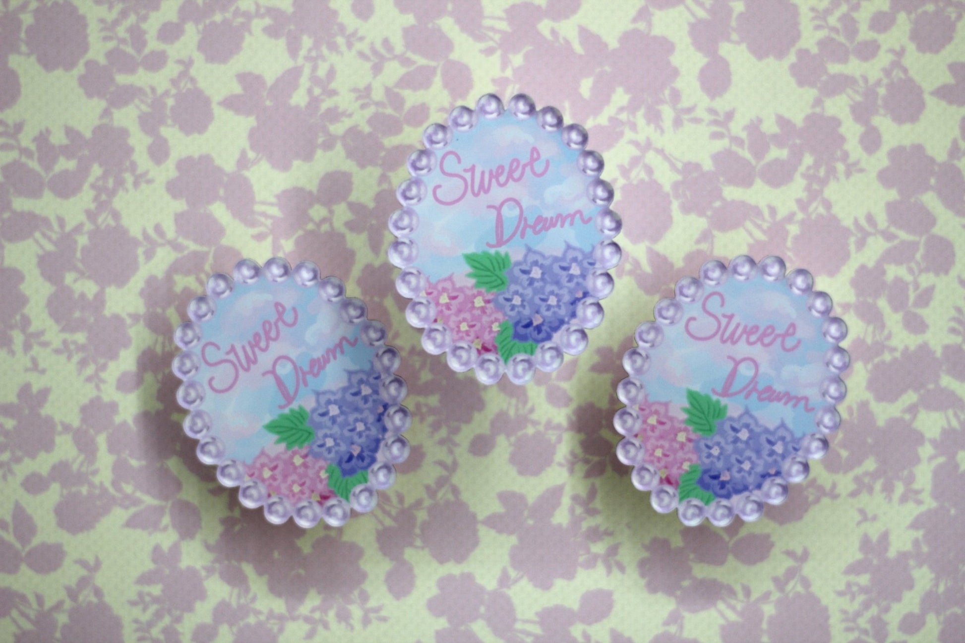 Sweet Dream Hydrangea Pop socket. - strawberryinmint