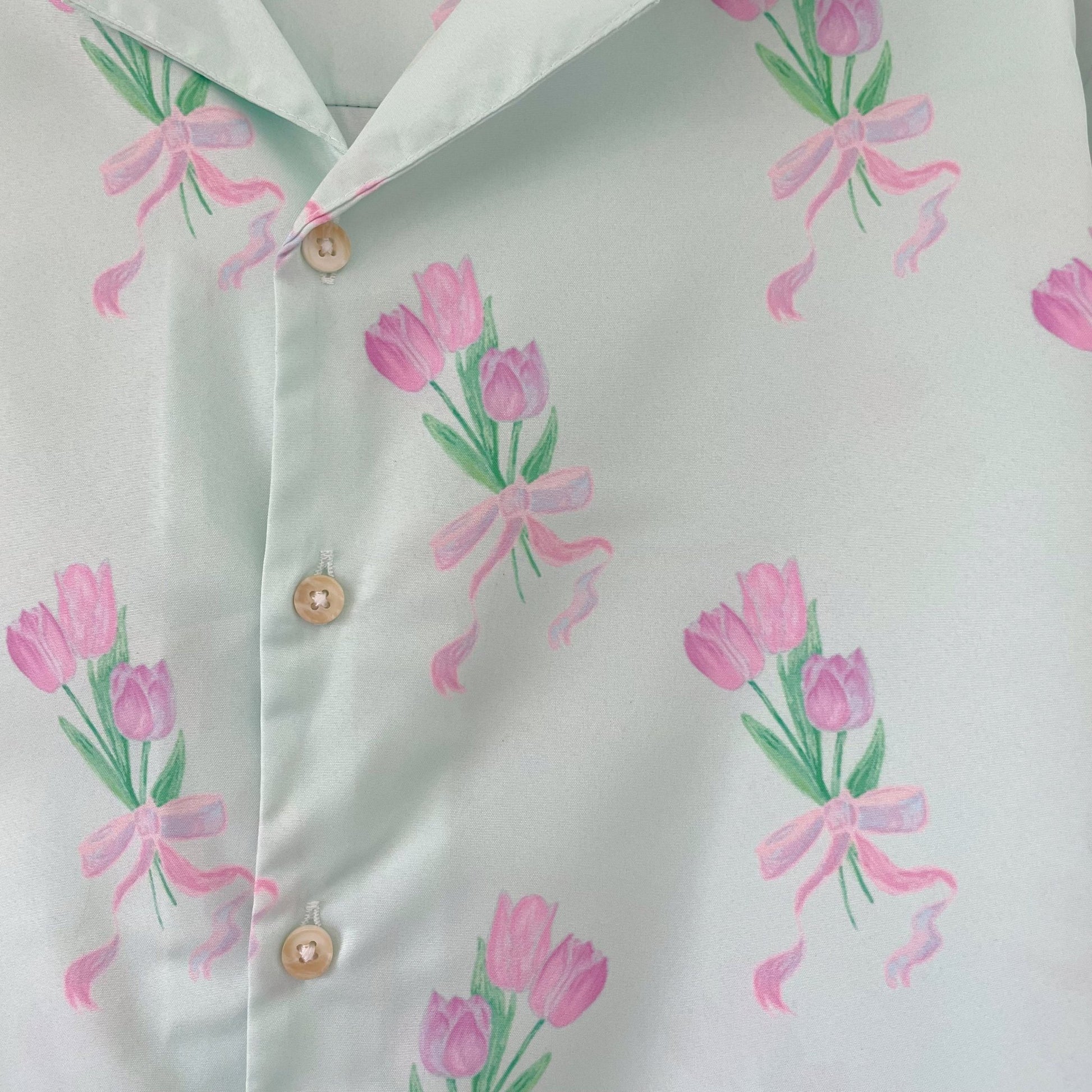 Tulip Dream, Short Sleeves Light Weight Shirt. - strawberryinmint